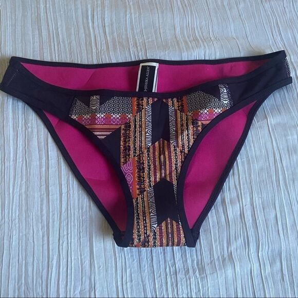 NWT JETS by JESSICA ALLEN HIGH CUT BIKINI BOTTOMS Size US 10 - Picture 2 of 5